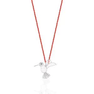 Collar de coral rojo